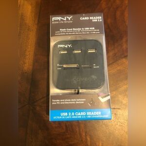 Flash card reader usb hub nwt